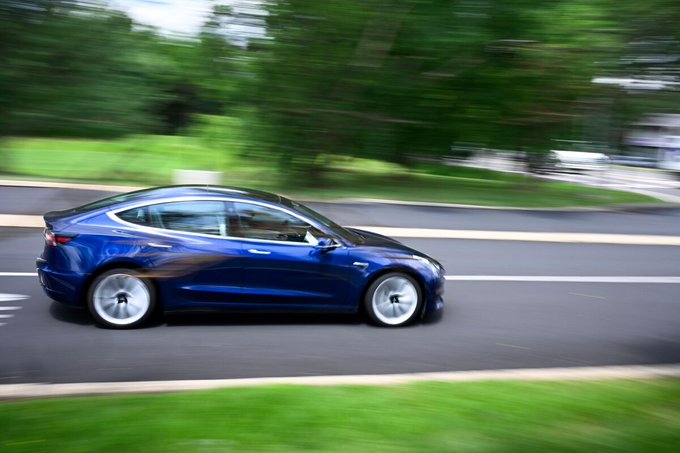 Illustrative photo for: Tesla autonomous vehicle testing approved in Arizona amid