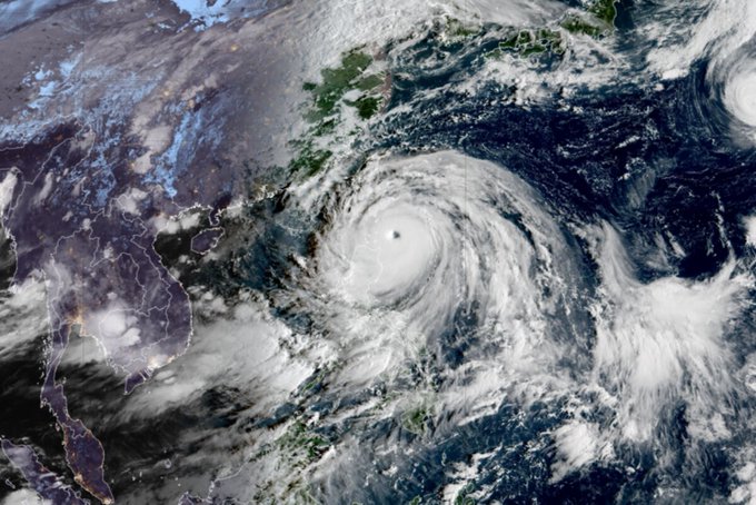 Illustrative photo for: Super Typhoon Ragasa Philippines Brings Heavy Rain and