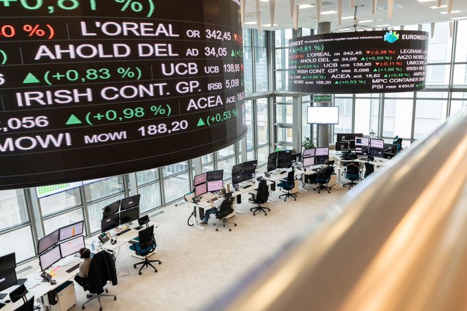 Illustrative photo for: Euro-area equities recovery expected through 2026 with