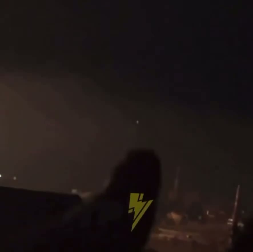 Illustrative photo for: Ukrainian Suicide Drones Attack Russian Saratov Oil