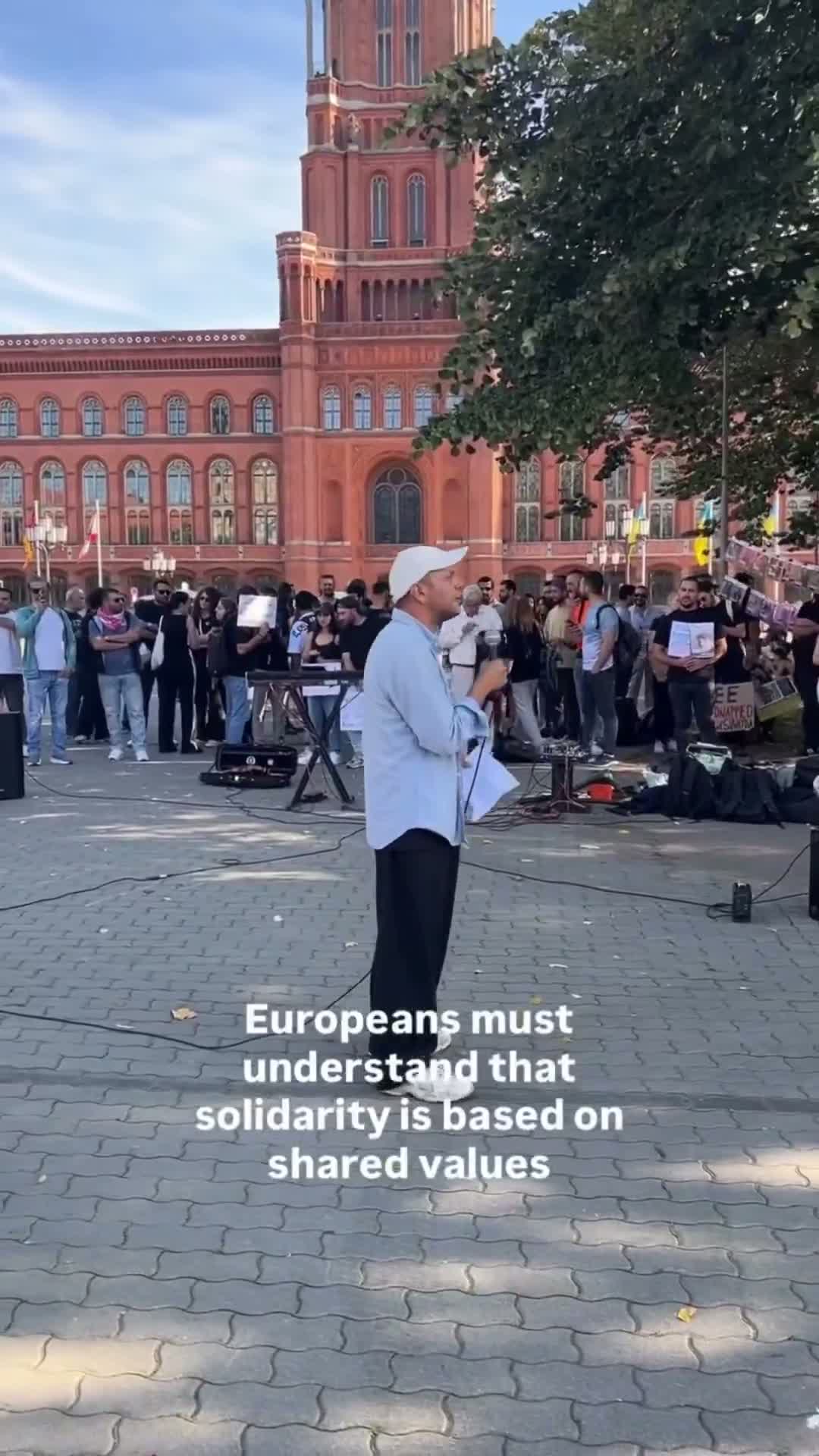 Illustrative photo for: Jewish Man Advocates for Building Middle East Solidarity