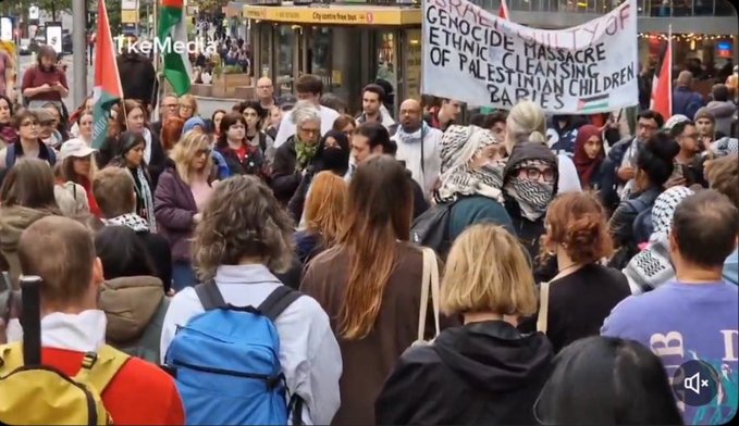 Illustrative photo for: Manchester demonstration minute silence honors kidnapped