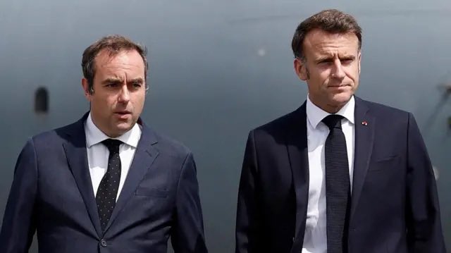 Illustrative photo for: Breaking: French Prime Minister resignation as Sébastien