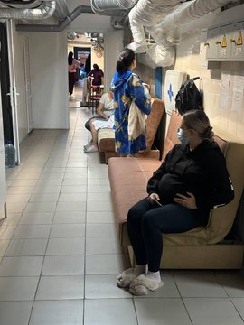 Illustrative photo for: Russian drone strike hospital causes fire at Sumy maternity