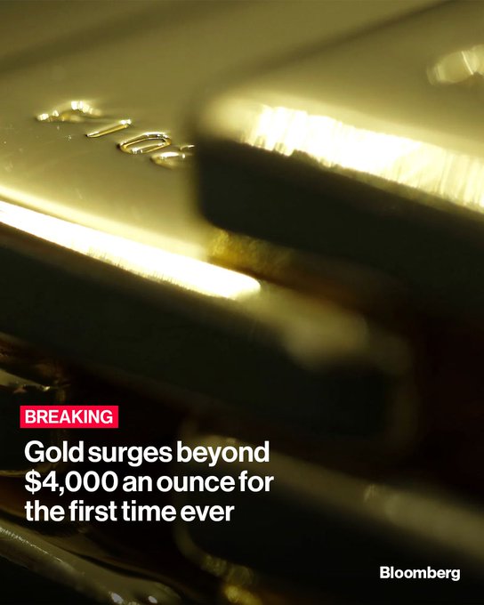Illustrative photo for: Gold prices surpass four thousand as fears boost safe-haven