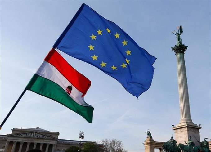 Illustrative photo for: Hungary supports Russian LNG ban, boosting EU energy policy