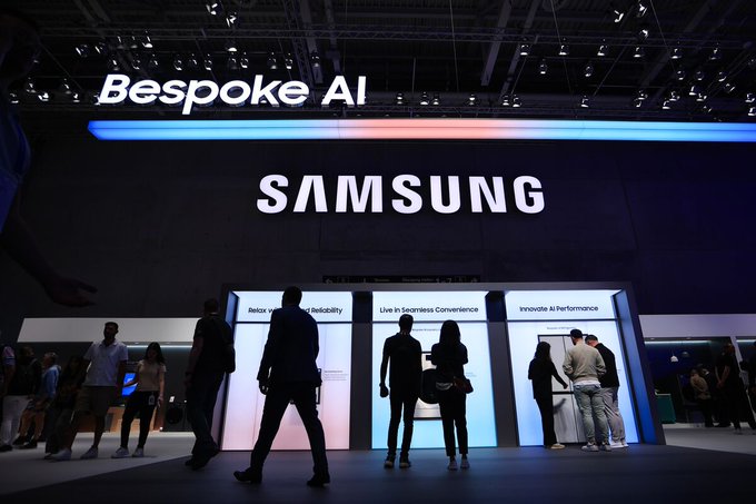 Illustrative photo for: Samsung Electronics stock increase as shares near all-time