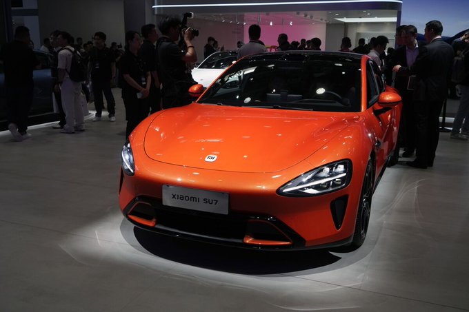 Illustrative photo for: Xiaomi SU7 Door Failure Roils Shares After Chengdu Sedan