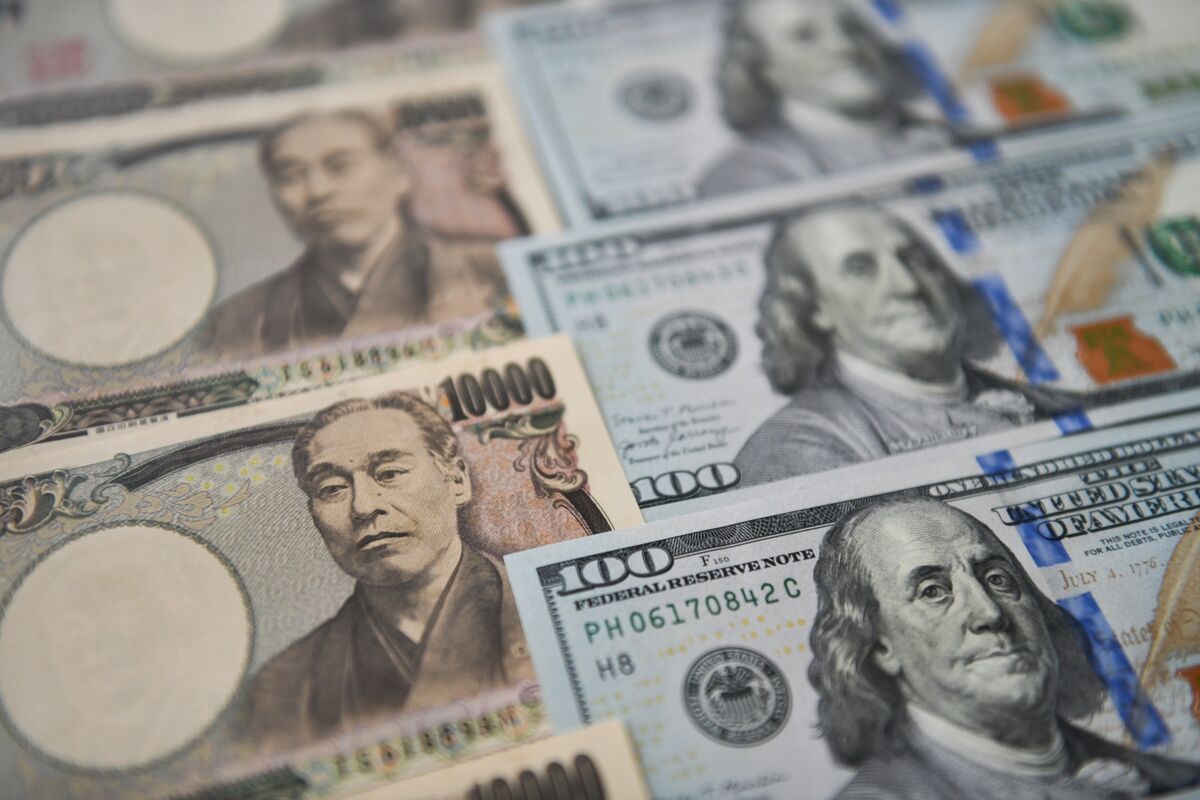 Illustrative photo for: Goldman Sachs Predicts Yen Strengthening Forecast to 100