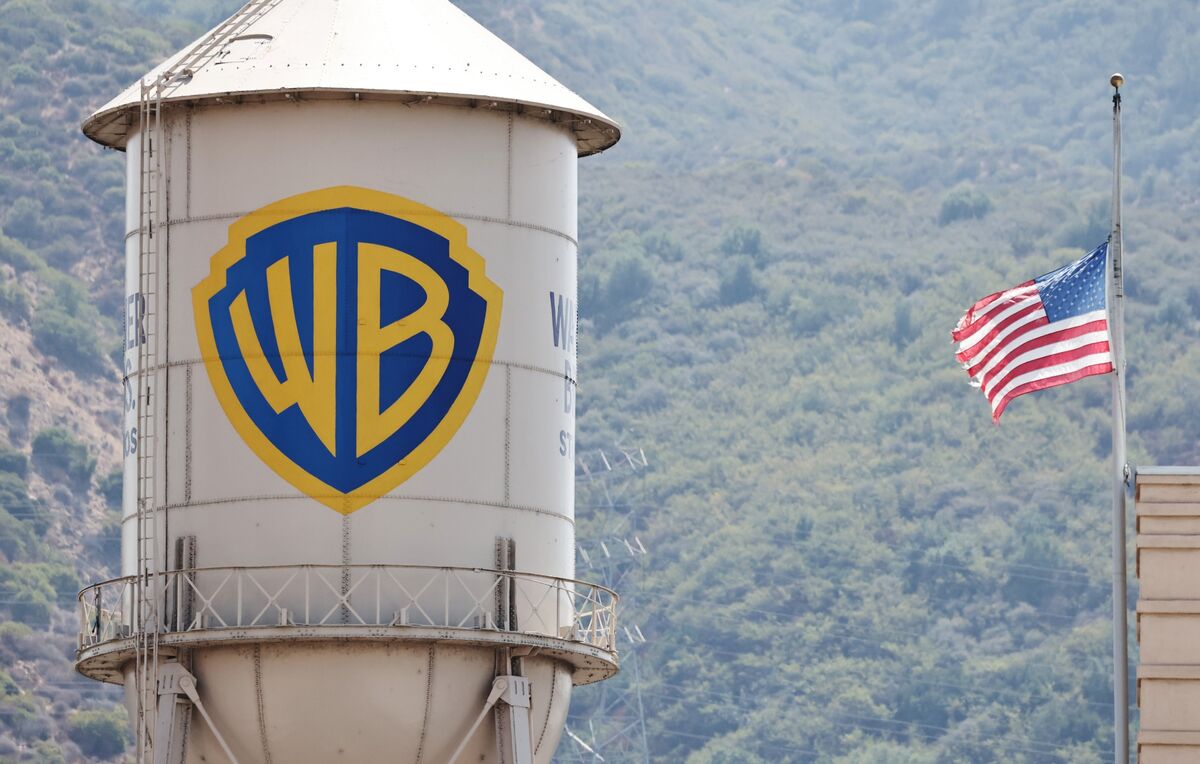 Illustrative photo for: Studio merger financial impact: Benefits or risks for
