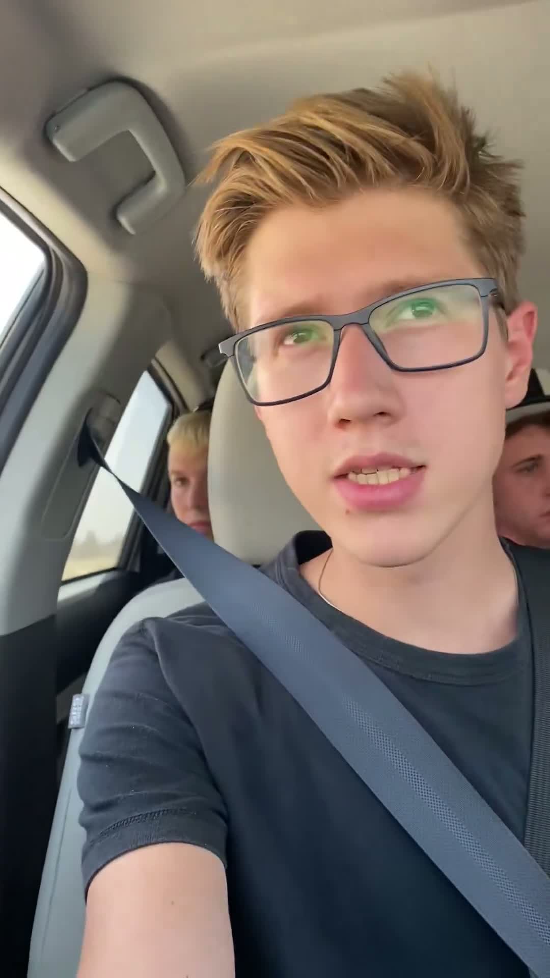 Illustrative photo for: Clowns Attempt Gaza Siege Break Fails in Recent Incident