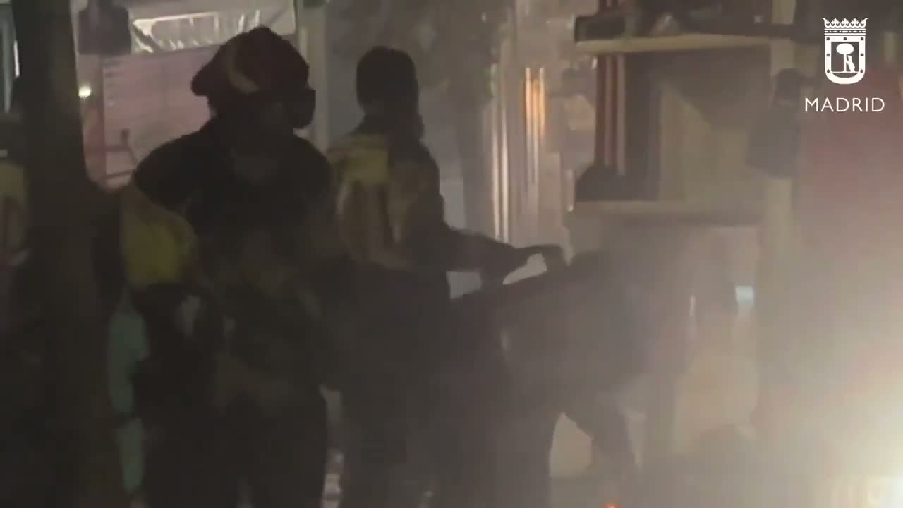 Illustrative photo for: Madrid building collapse during renovation kills four,