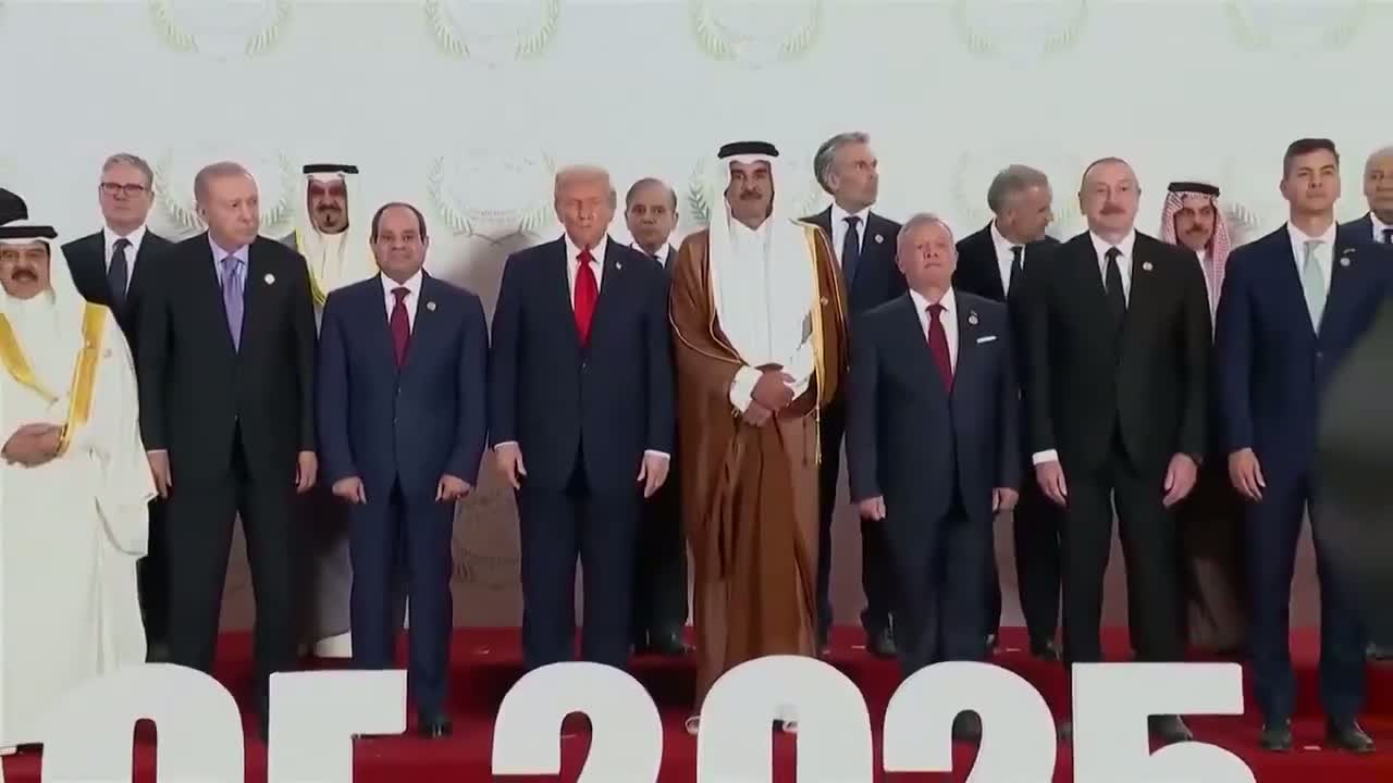 Illustrative photo for: Trump Peace 2025 announcement: President Trump Reveals