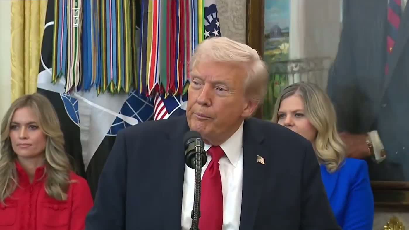 Illustrative photo for: Putin Trump Meeting Timeline: When They May Connect