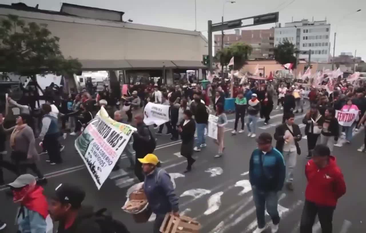 Illustrative photo for: Peru youth protests emergency amid deadly unrest over
