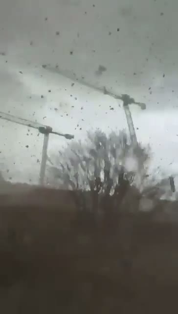 Illustrative photo for: French communes tornado damage: Cranes toppled, trees
