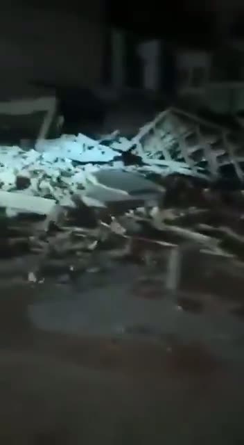 Illustrative photo for: Turkey earthquake injuries safety: 22 injured after 6.1