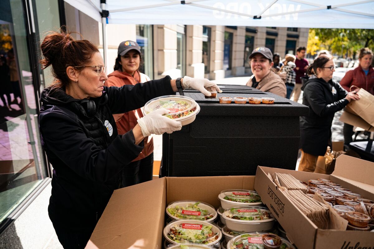 Illustrative photo for: Federal judges block Trump admin’s attempt to suspend food