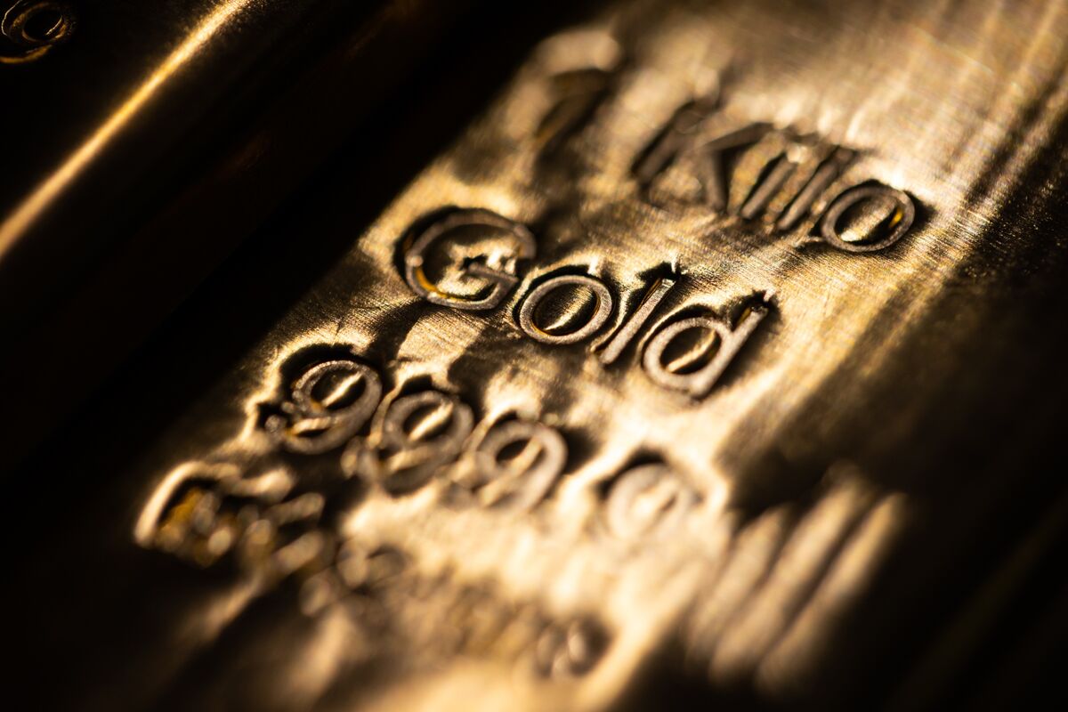 Illustrative photo for: China gold tax incentive removed, impacting bullion market