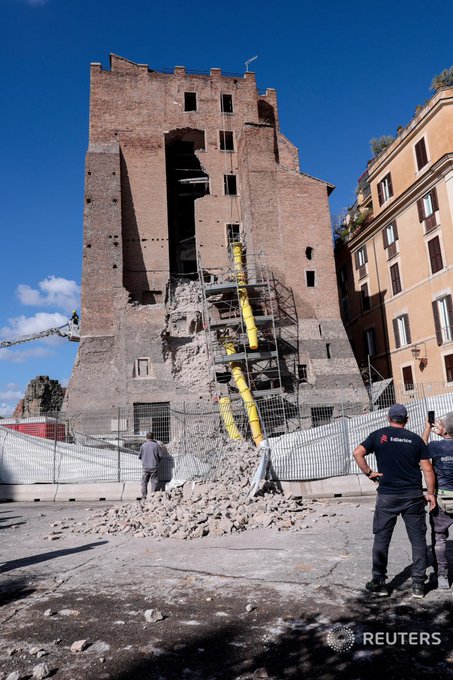 Illustrative photo for: Conti Tower Collapse Rome Injures Four During Restoration