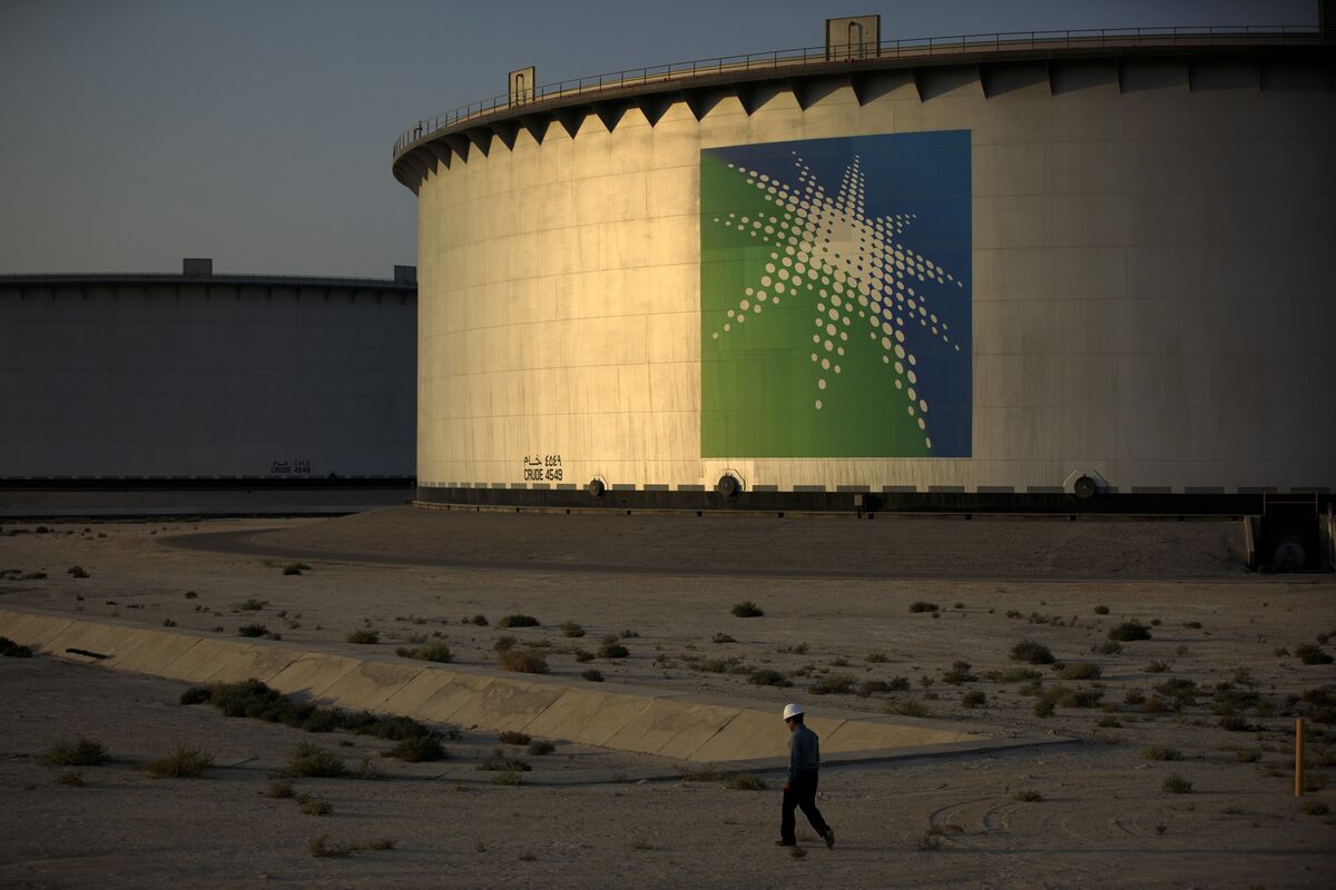 Illustrative photo for: Saudi Aramco profit increase Surpasses Estimates Despite