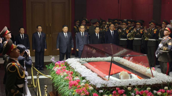 Illustrative photo for: Kim Yong Nam death: Former North Korean Leader and Kim