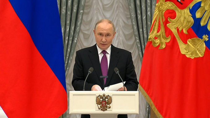 Illustrative photo for: Putin praises WMD developers as Russia denies threats amid