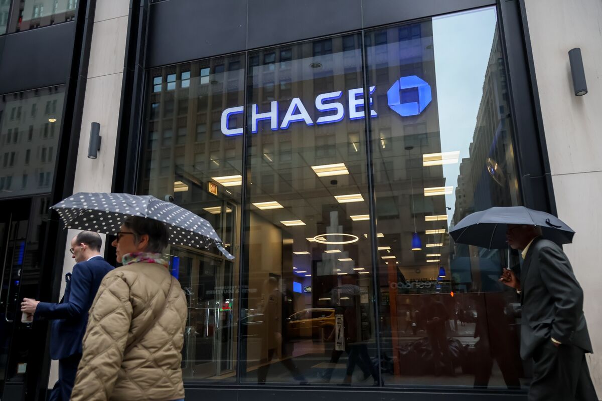Illustrative photo for: JPMorgan Debanking Investigations Underway Over Trump Admin