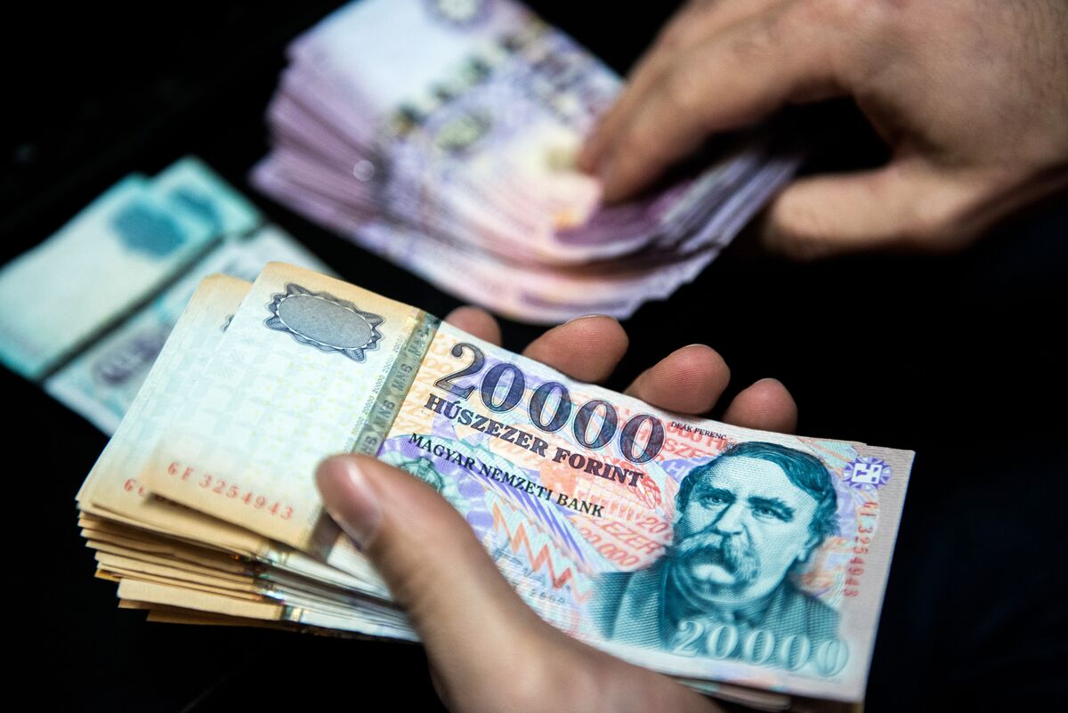 Illustrative photo for: Eastern European currency gains as emerging markets rally
