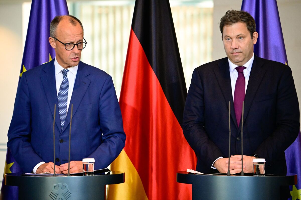 Illustrative photo for: German EU Tariffs Steel: Merz Backs Measures to Safeguard