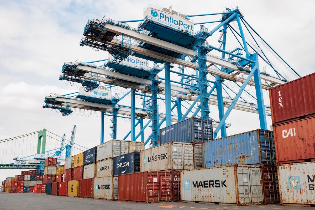 Illustrative photo for: US Advances with Trump’s China Shipbuilding Penalties Pause