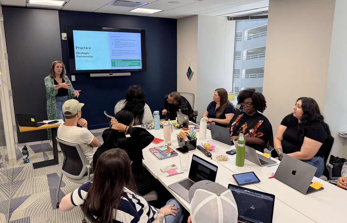 Illustrative photo for: AI adoption staff engagement: Executives Rely on Early