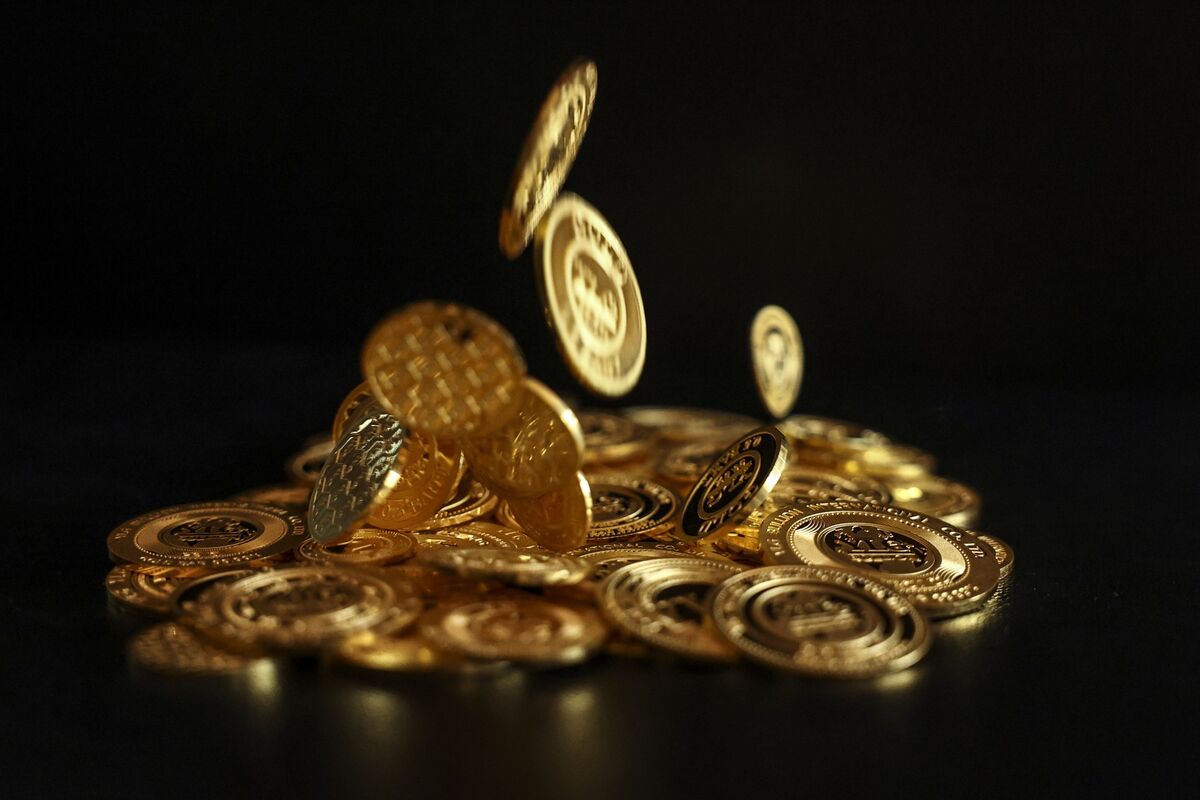 Illustrative photo for: Gold Price Stability Maintained After Near 2% Gain Amid US