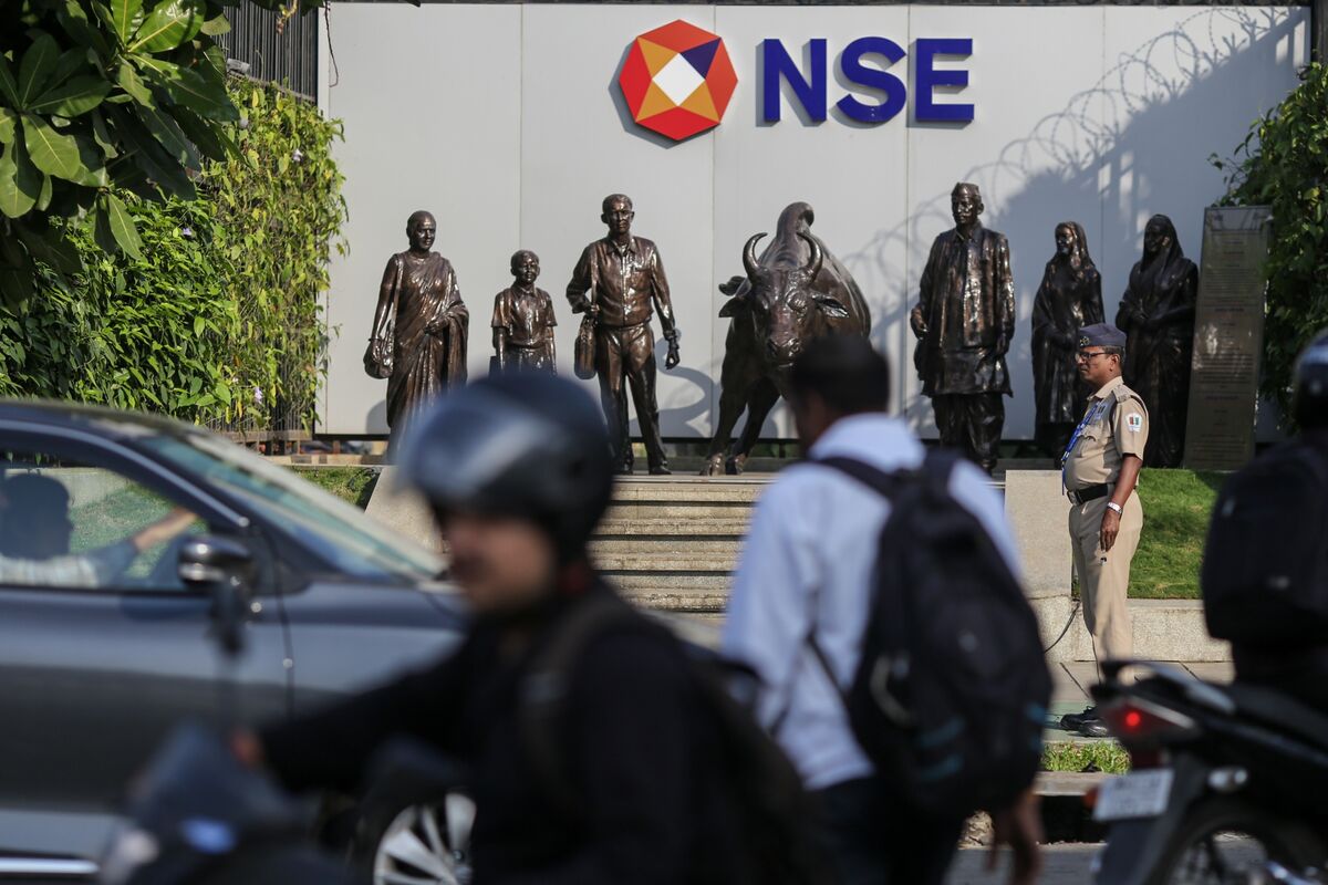 Illustrative photo for: SBI Funds Management IPO Might Raise Up to $1.2 Billion in