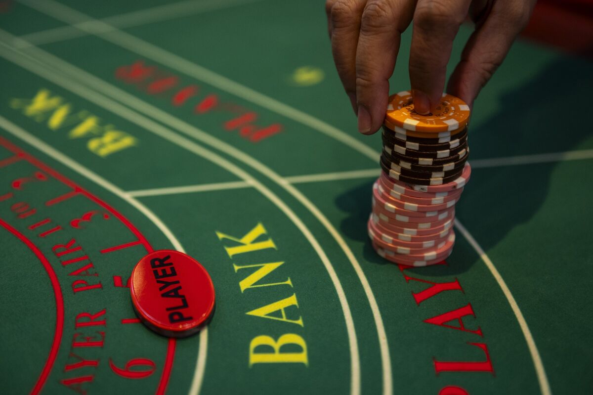 Illustrative photo for: Trump Mexico gambling crackdown: 10 Casinos Sanctioned Over