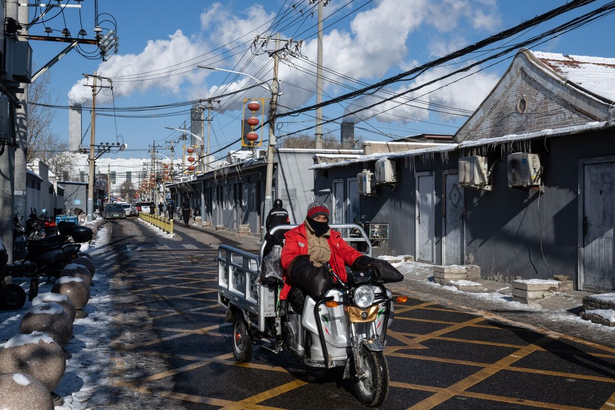 Illustrative photo for: China Cold Wave Forecast Prompts Preparation for First