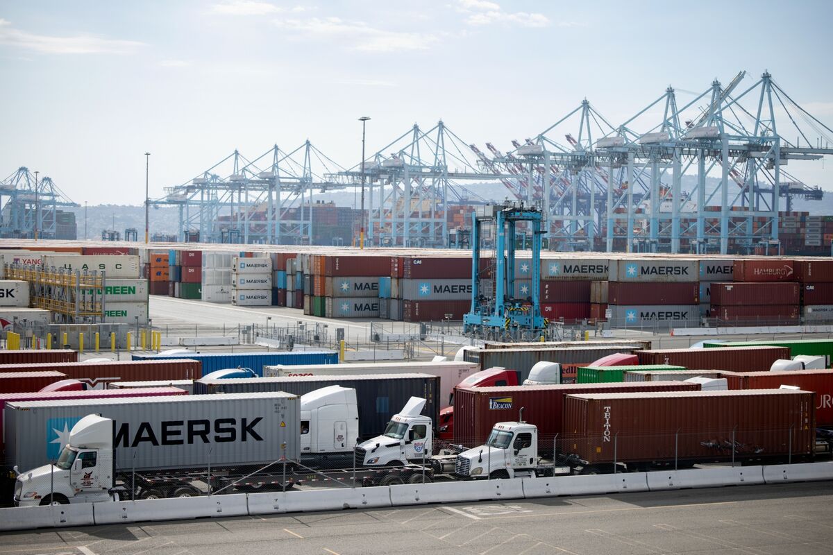 Illustrative photo for: Wall Street tariff trades Show Skepticism Despite Court