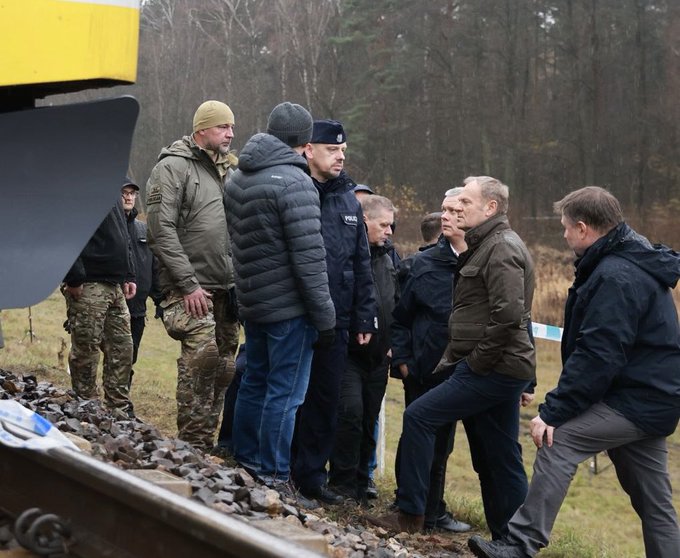 Illustrative photo for: Polish Prime Minister Donald Tusk Confirms Railway Sabotage
