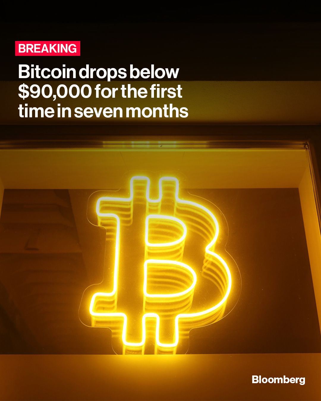 Illustrative photo for: Bitcoin price decline: Drops below $90,000 for first time