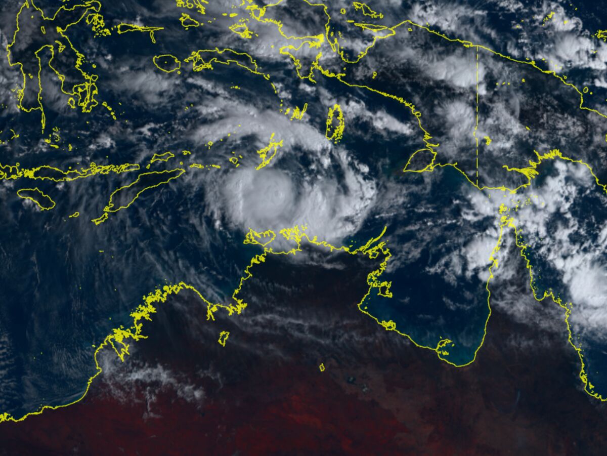 Illustrative photo for: Australian Tropical Cyclone Development: First Storm Forms