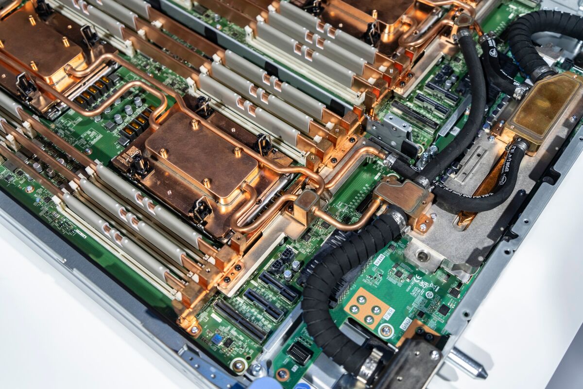 Illustrative photo for: Lenovo quarterly revenue increase Driven by Market Share