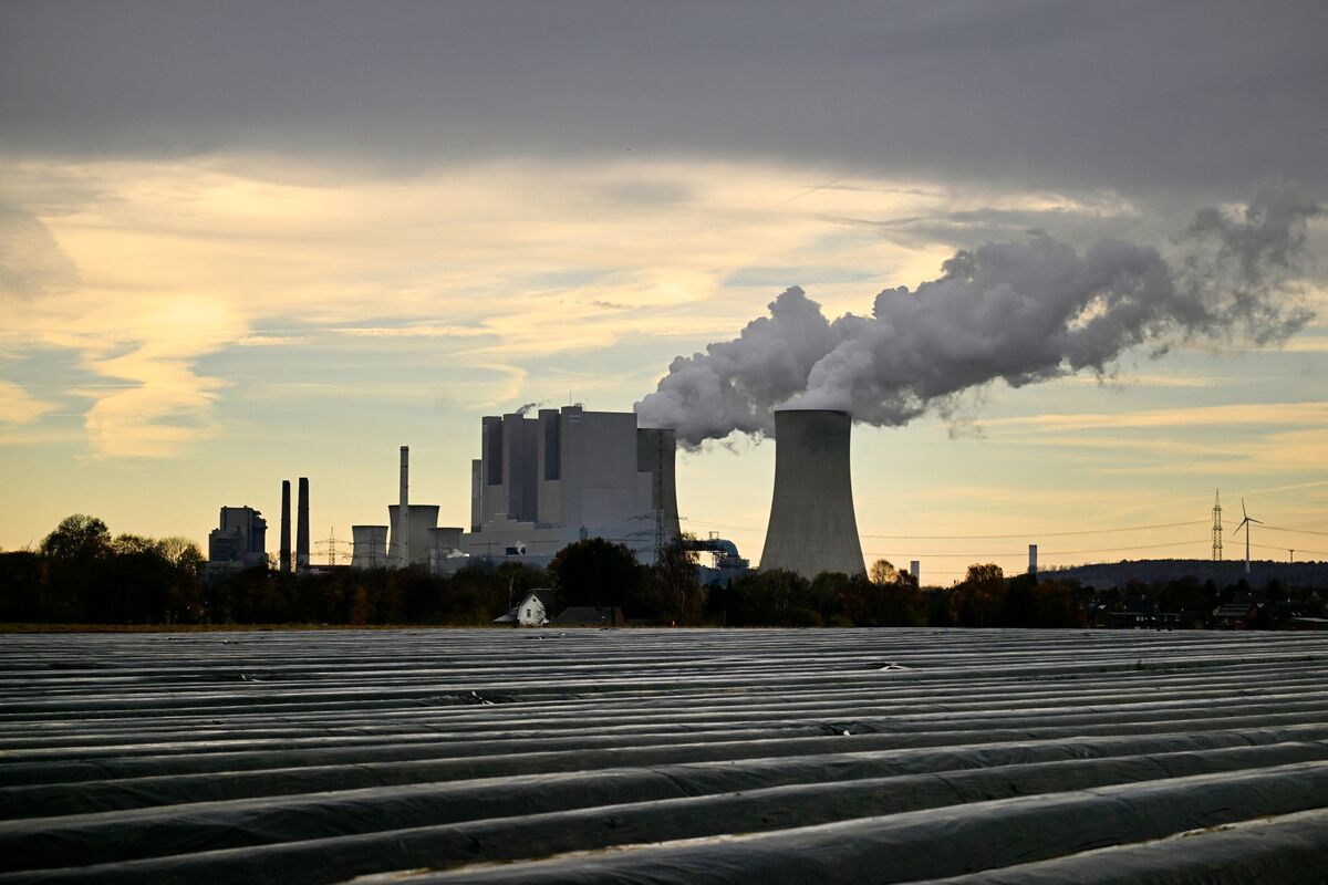 Illustrative photo for: Germany's fossil fuel power increase hits 9-month high amid