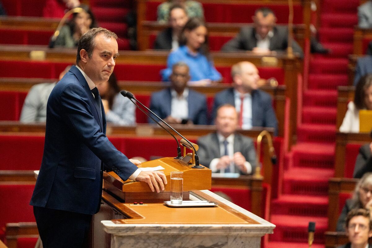 Illustrative photo for: France budget approval: Prime Minister Sebastien Lecornu
