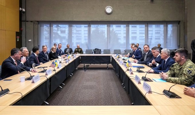 Illustrative photo for: U.S. Peace Plan Revised: Ukraine Adviser Confirms 28-Point