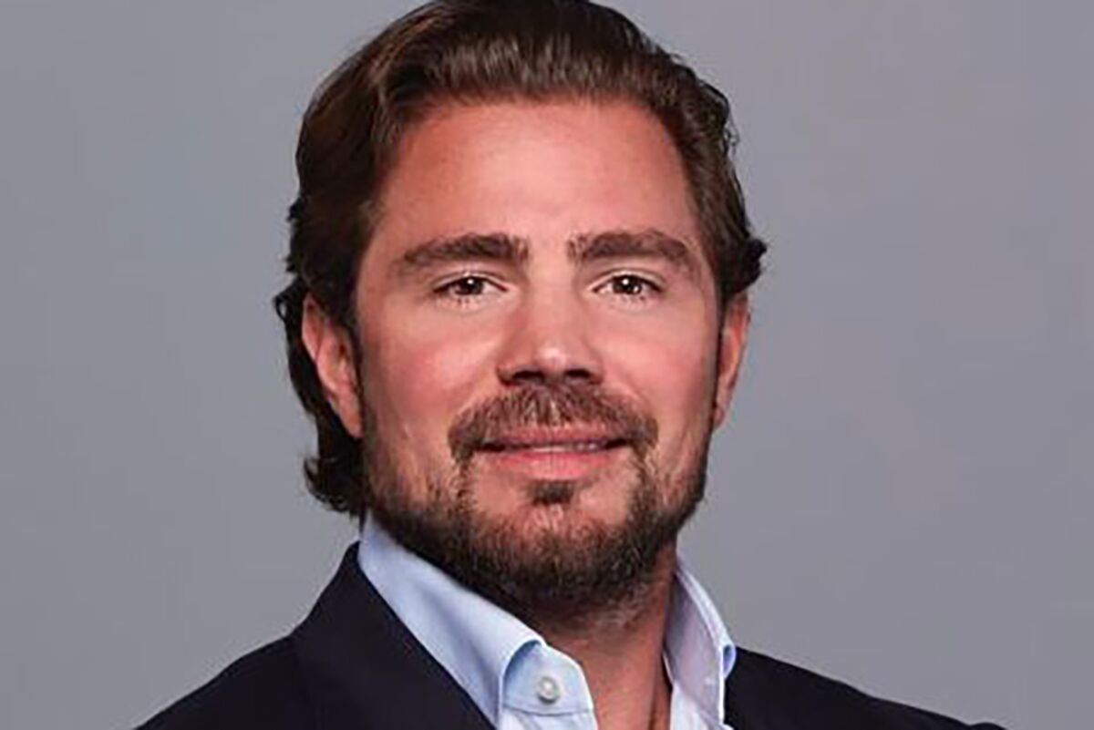 Illustrative photo for: De Forasteiro a Presidiario: A Queda de Daniel Vorcaro em