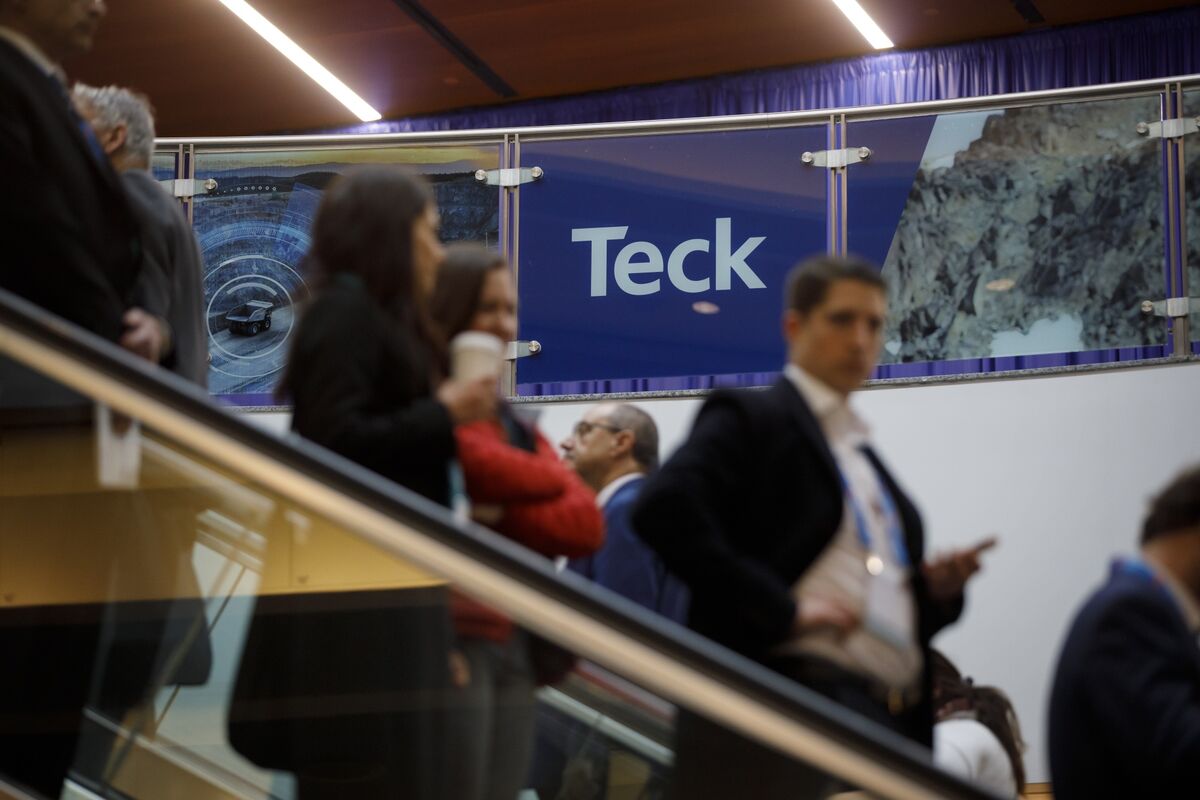 Illustrative photo for: ISS supports Anglo Teck deal: Recommends Investors Vote