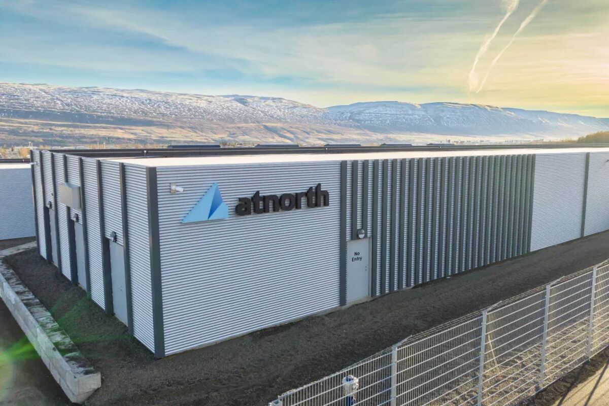 Illustrative photo for: Nordic Data Center Bidding heats up with Digital Realty and