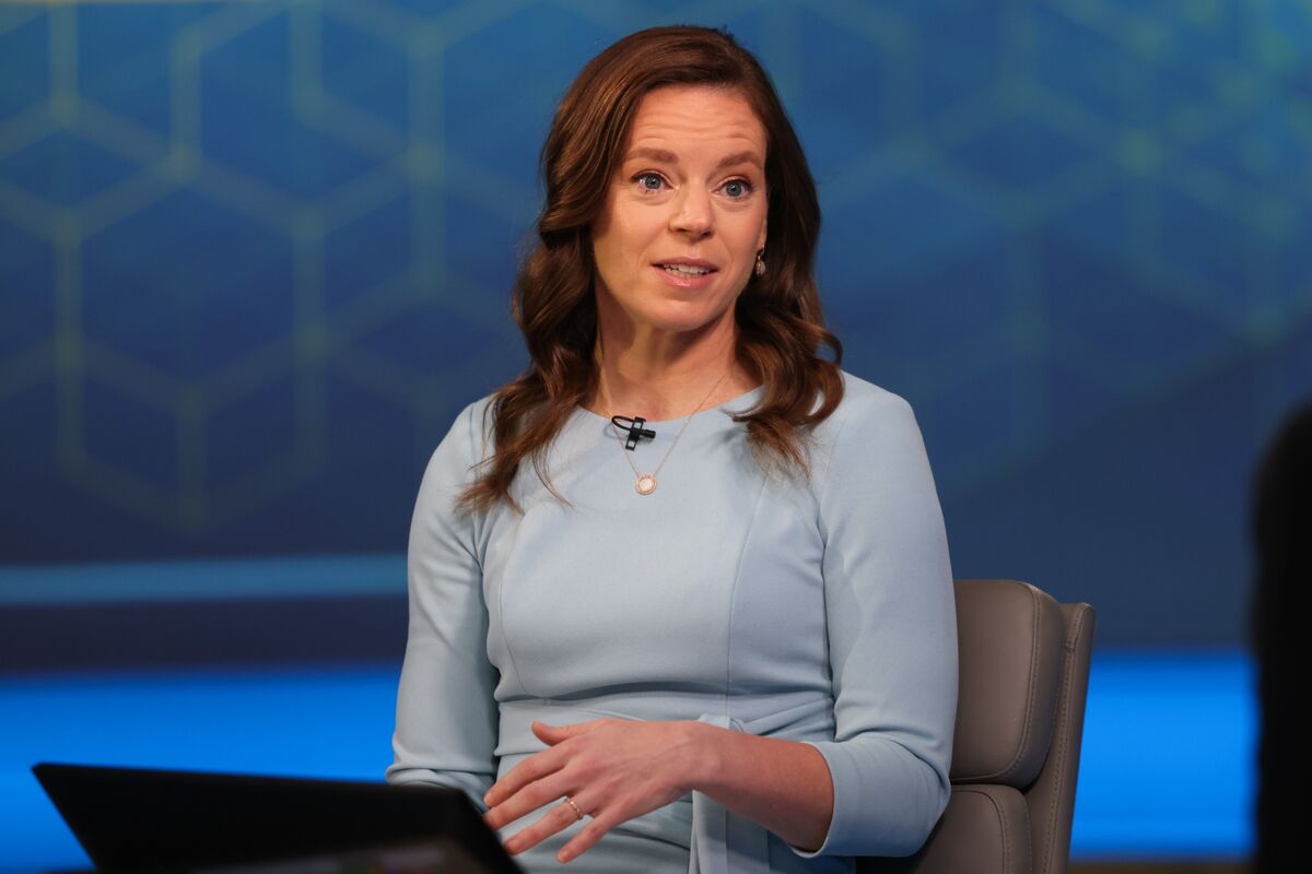 Illustrative photo for: Bank of England's Greene on Energy Bill Reduction Impact