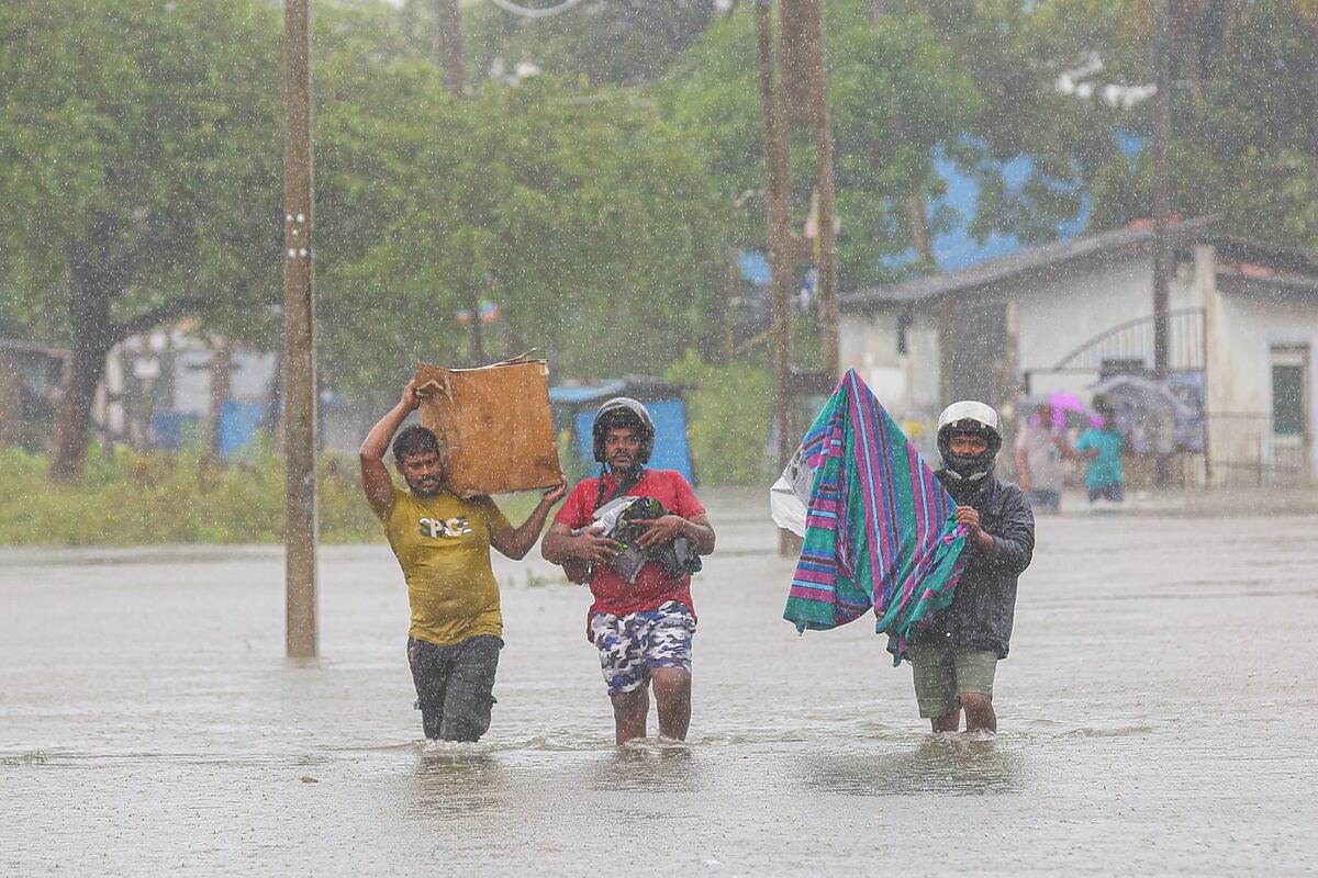 Illustrative photo for: Cyclone Ditwah Sri Lanka Causes Worst Flooding in Over Two