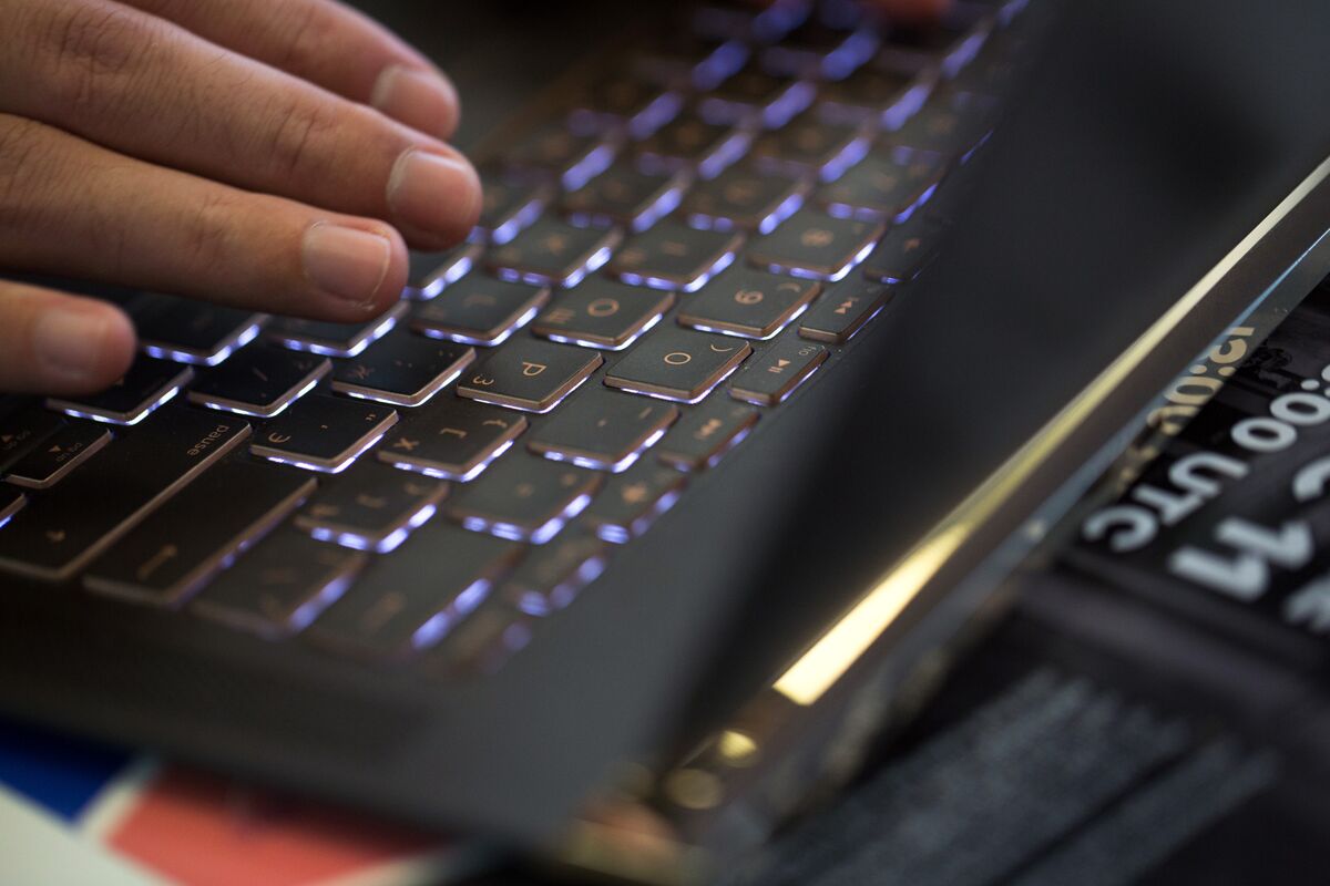 Illustrative photo for: South Korean Authorities Investigate Coupang Data Breach of